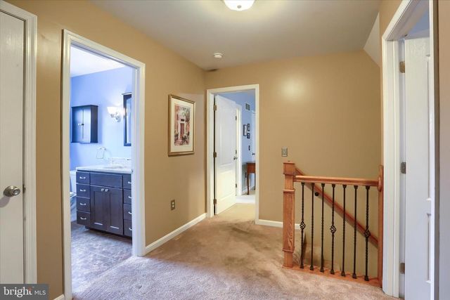 4709 LAUREL RIDGE DR, Harrisburg, PA 17110