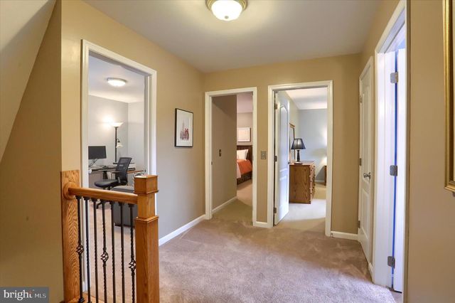 4709 LAUREL RIDGE DR, Harrisburg, PA 17110