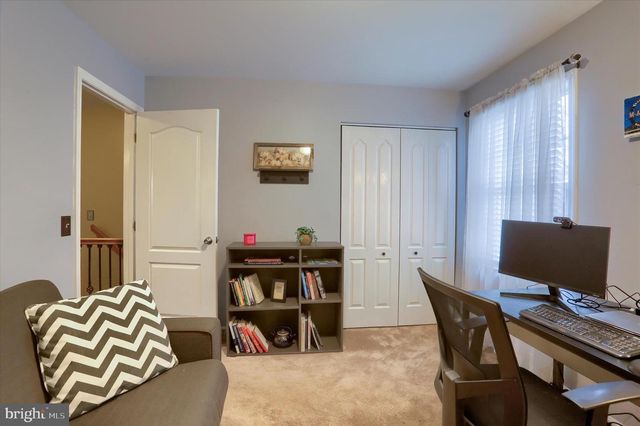 4709 LAUREL RIDGE DR, Harrisburg, PA 17110