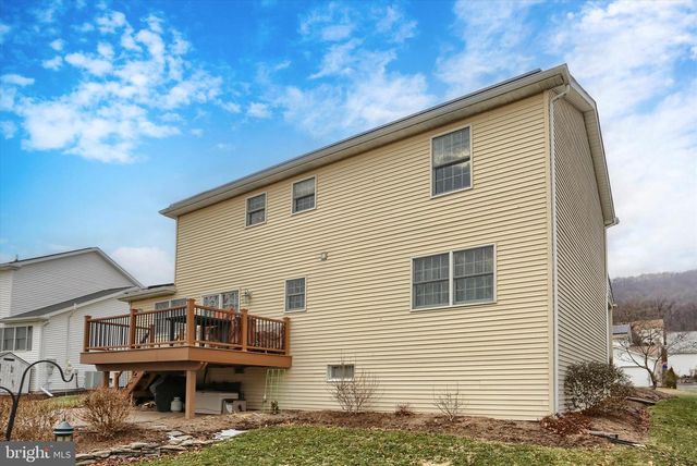 4709 LAUREL RIDGE DR, Harrisburg, PA 17110