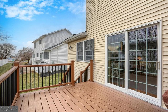 4709 LAUREL RIDGE DR, Harrisburg, PA 17110