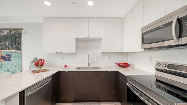 1709 N TAMIAMI TRAIL 522, Sarasota, FL 34234