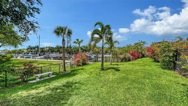 1709 N TAMIAMI TRAIL 522, Sarasota, FL 34234