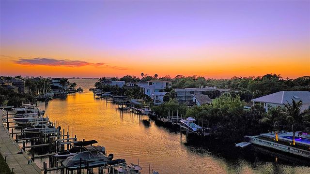 1709 N TAMIAMI TRAIL 522, Sarasota, FL 34234