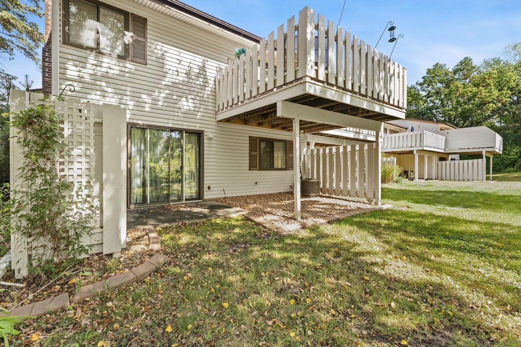 200 Wentworth Avenue W D, West Saint Paul, MN 55118 — photo 3