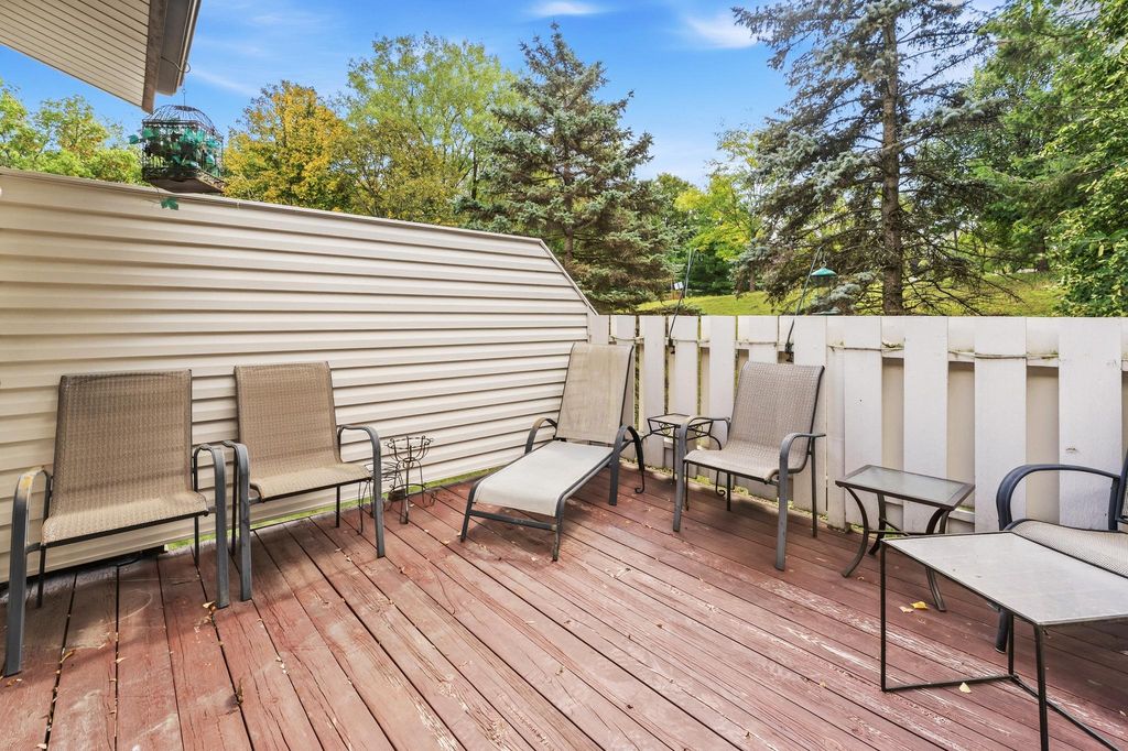 200 Wentworth Avenue W D, West Saint Paul, MN 55118 — photo 4