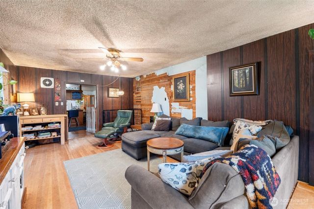 251 Chandler Road, Chehalis, WA 98532