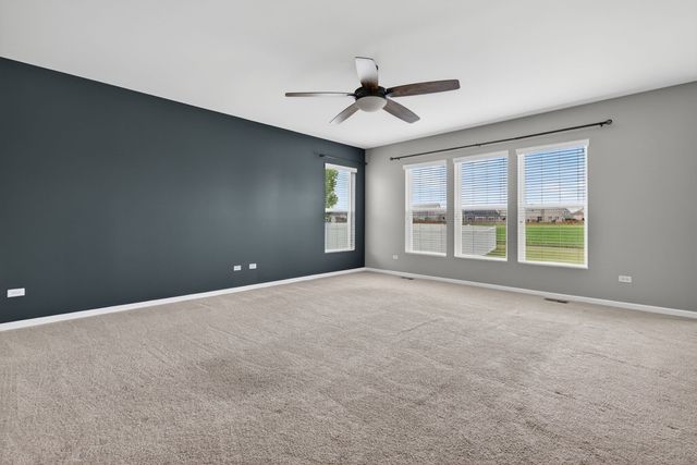 26525 W Old Stage Lane, Channahon, IL 60410