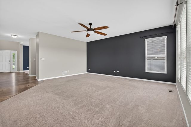 26525 W Old Stage Lane, Channahon, IL 60410