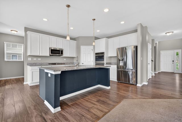 26525 W Old Stage Lane, Channahon, IL 60410