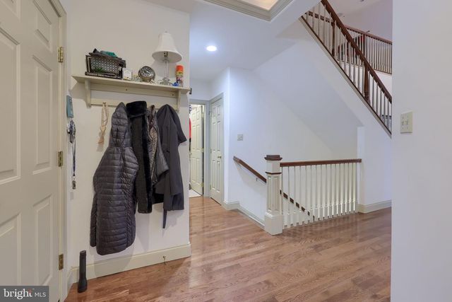 66 FARMVIEW LN, Lititz, PA 17543