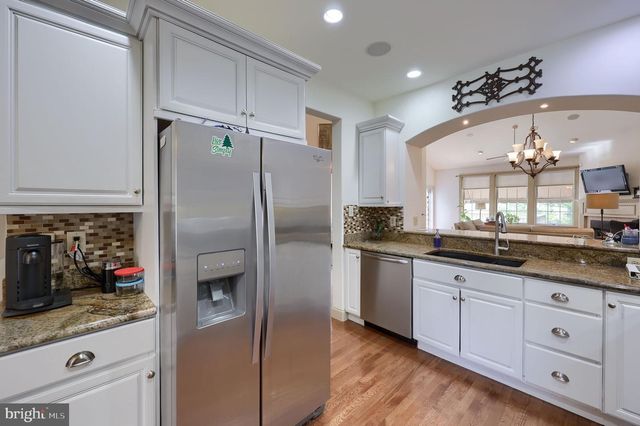 66 FARMVIEW LN, Lititz, PA 17543