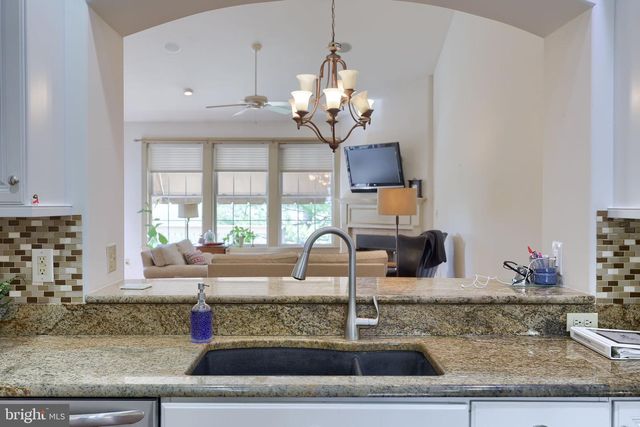 66 FARMVIEW LN, Lititz, PA 17543