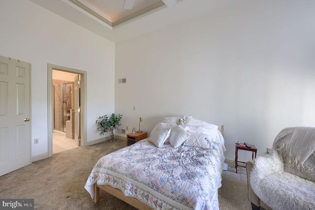 66 FARMVIEW LN, Lititz, PA 17543