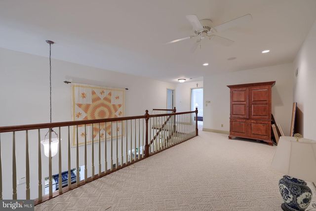 66 FARMVIEW LN, Lititz, PA 17543