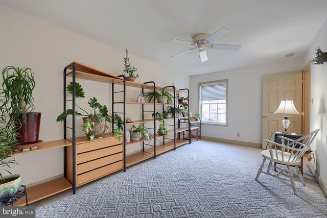 66 FARMVIEW LN, Lititz, PA 17543