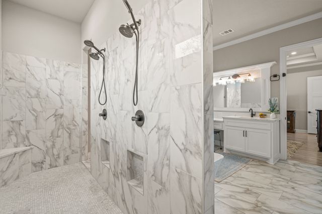 1004 Meadow Wood Terrace, Azle, TX 76020