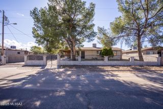 435 Calle Azulejo, Rio Rico, AZ 85648