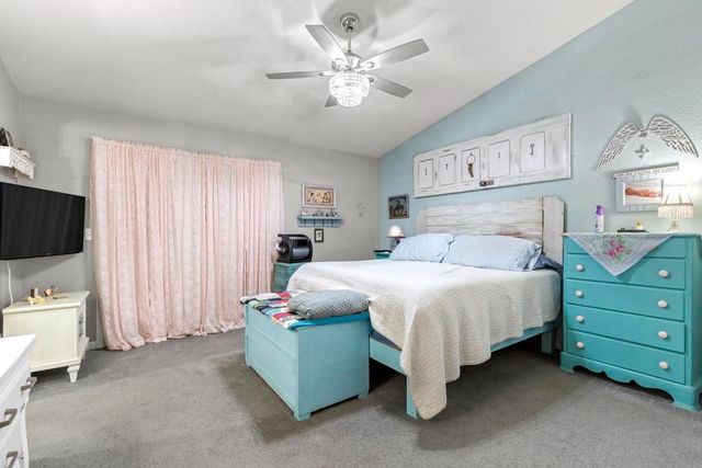 1665 Michelle Dr, Yuba City, CA 95993