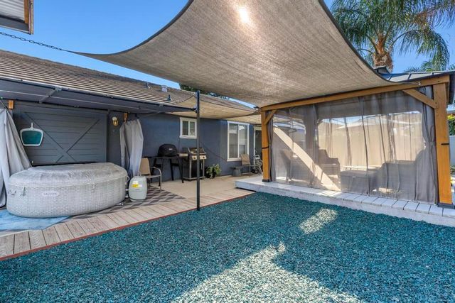 1665 Michelle Dr, Yuba City, CA 95993