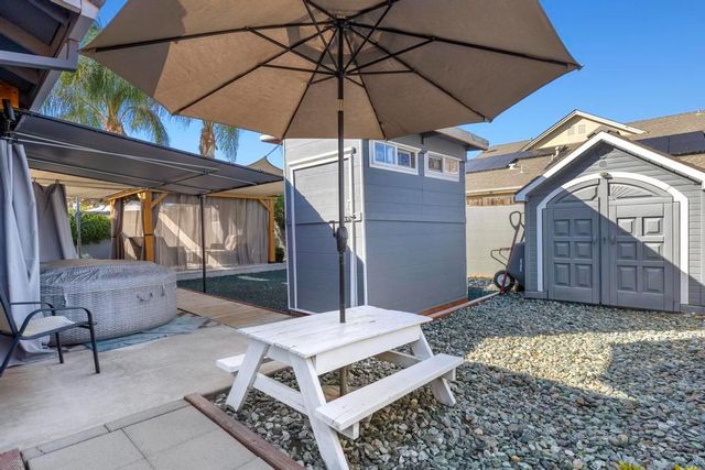 1665 Michelle Dr, Yuba City, CA 95993