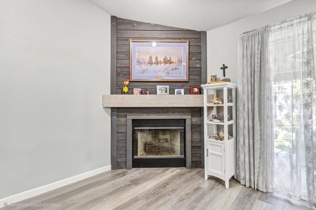 1665 Michelle Dr, Yuba City, CA 95993