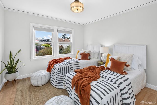 318 Louisburg Street, San Francisco, CA 94112
