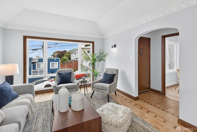 318 Louisburg Street, San Francisco, CA 94112