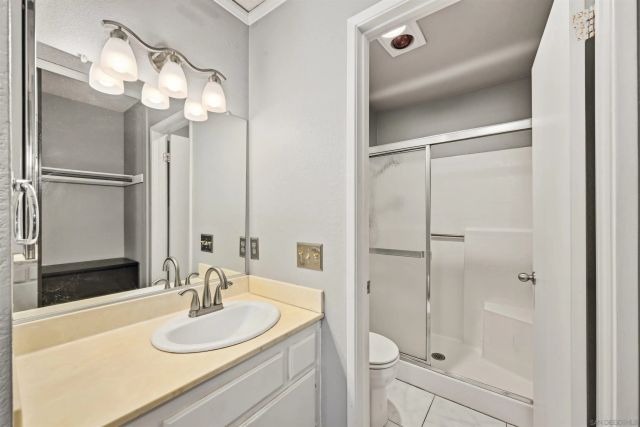 10359 Azuaga 200, San Diego, CA 92129