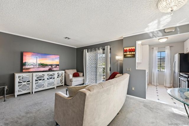 10359 Azuaga 200, San Diego, CA 92129