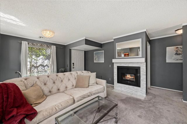 10359 Azuaga 200, San Diego, CA 92129