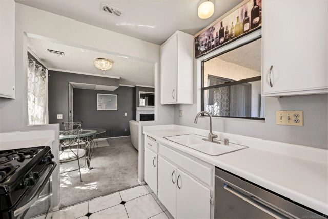 10359 Azuaga 200, San Diego, CA 92129