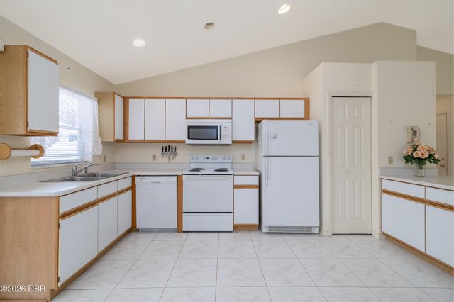 308 N 6th Street, Flagler Beach, FL 32136