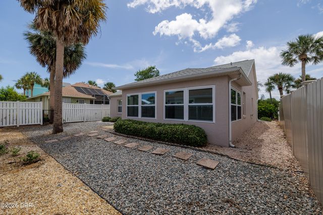 308 N 6th Street, Flagler Beach, FL 32136