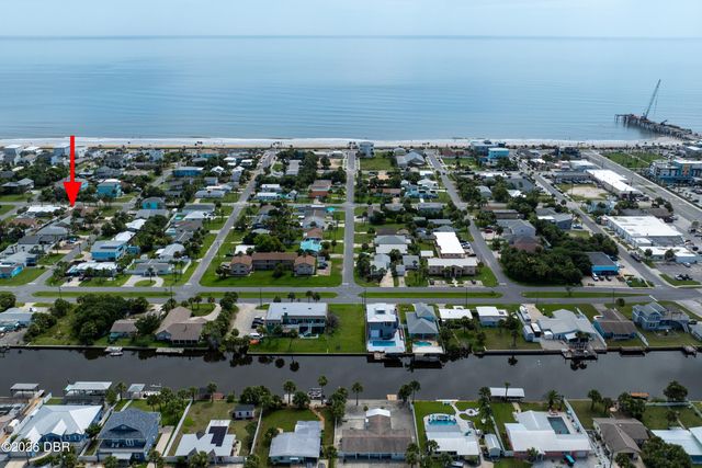 308 N 6th Street, Flagler Beach, FL 32136