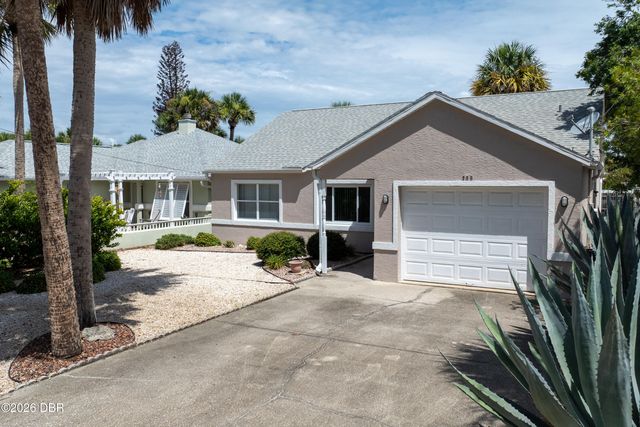 308 N 6th Street, Flagler Beach, FL 32136