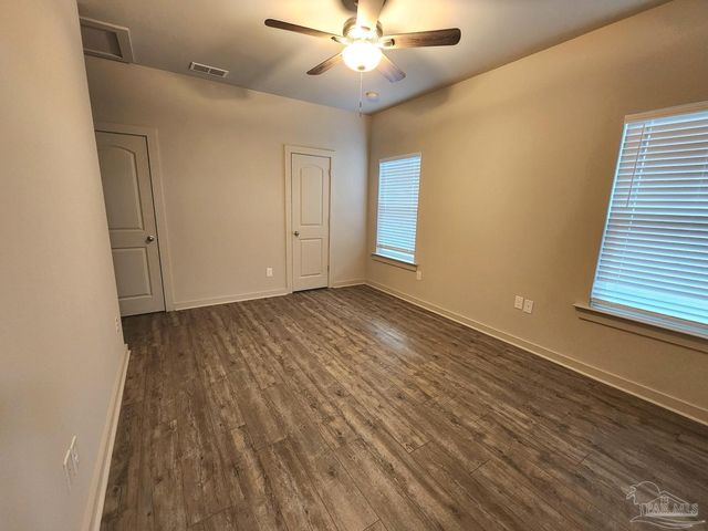 106 S G St, Pensacola, FL 32502