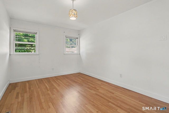 102 Andrews Avenue, Milford, CT 06460