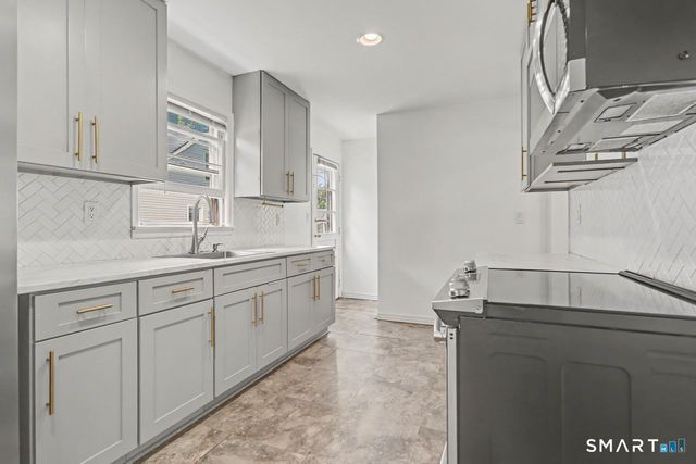 102 Andrews Avenue, Milford, CT 06460