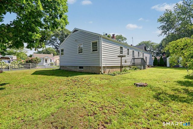 102 Andrews Avenue, Milford, CT 06460