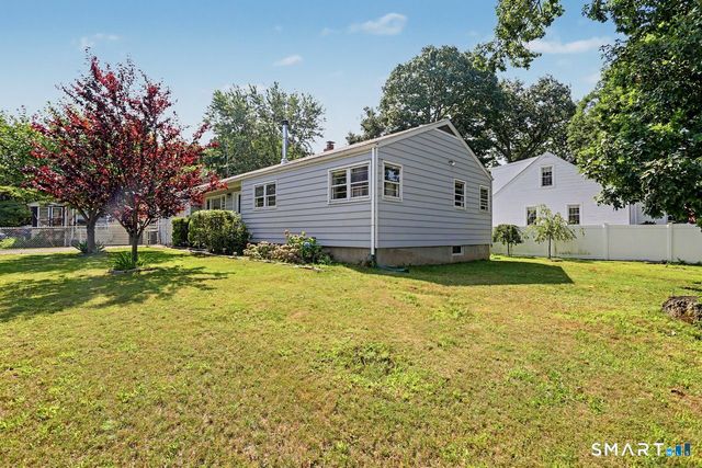102 Andrews Avenue, Milford, CT 06460