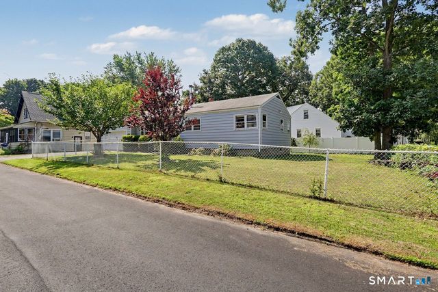 102 Andrews Avenue, Milford, CT 06460
