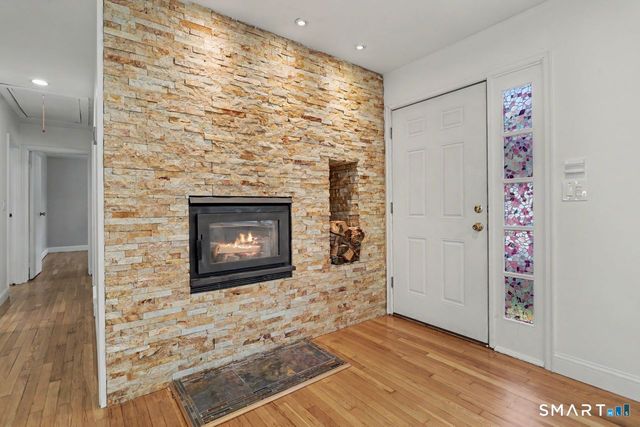 102 Andrews Avenue, Milford, CT 06460