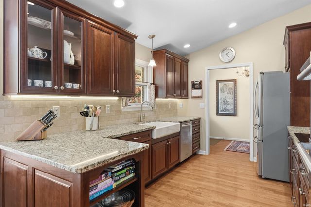 3721 Canada Court, West Lafayette, IN 47906