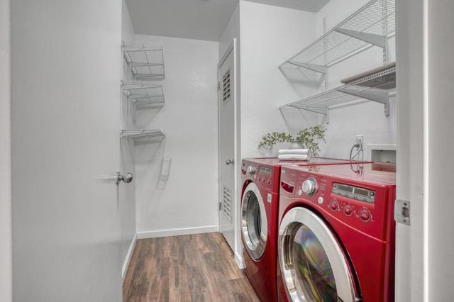 608 Arcadia Terrace 303, Sunnyvale, CA 94085