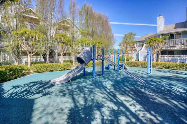 608 Arcadia Terrace 303, Sunnyvale, CA 94085