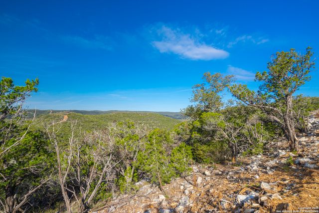 TBD US Hwy 83, Leakey, TX 78873