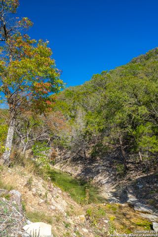 TBD US Hwy 83, Leakey, TX 78873