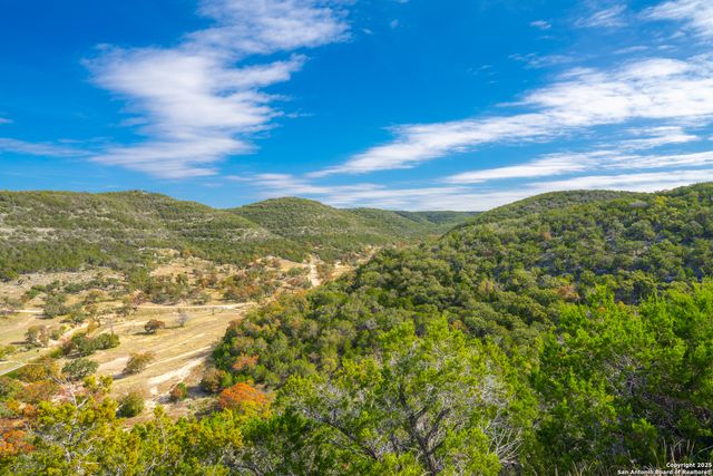 TBD US Hwy 83, Leakey, TX 78873