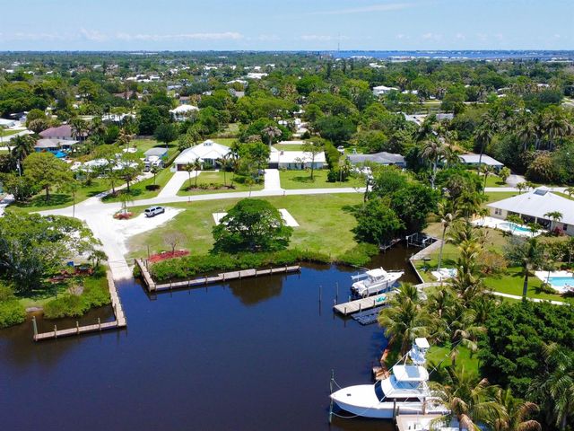 1655 NW Fork Road, Stuart, FL 34994
